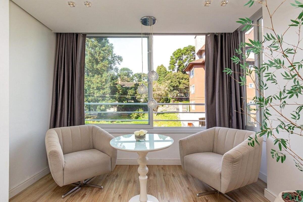 Rosa Edificio Parque Da Vinicola Apartman Gramado Kültér fotó