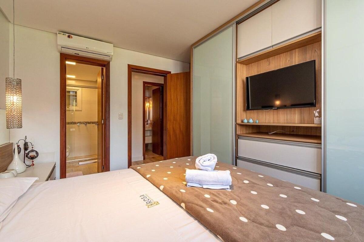Rosa Edificio Parque Da Vinicola Apartman Gramado Kültér fotó